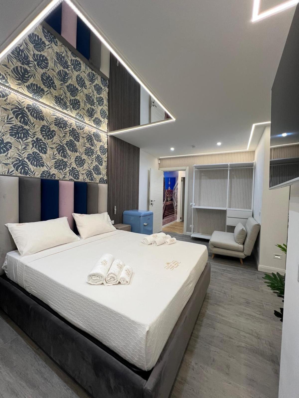 Luxury House Stazione Centrale ปาแลร์โม ภายนอก รูปภาพ
